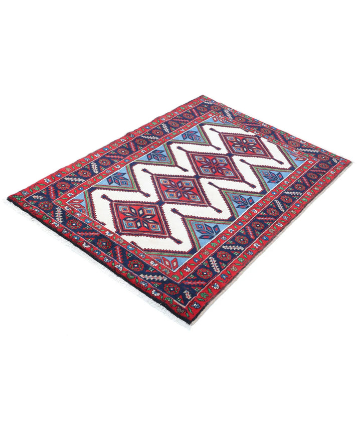Persian Hamadan Rug 3' 5" x 4' 9" Hand-Knotted | No. AT46525