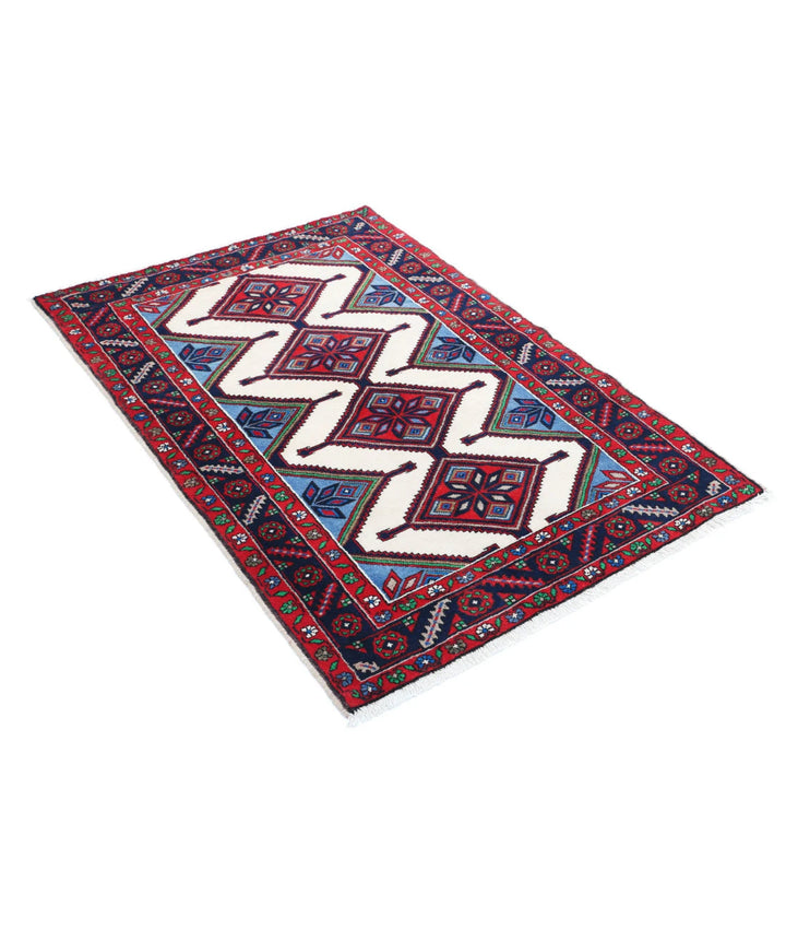 Persian Hamadan Rug 3' 5" x 4' 9" Hand-Knotted | No. AT46525