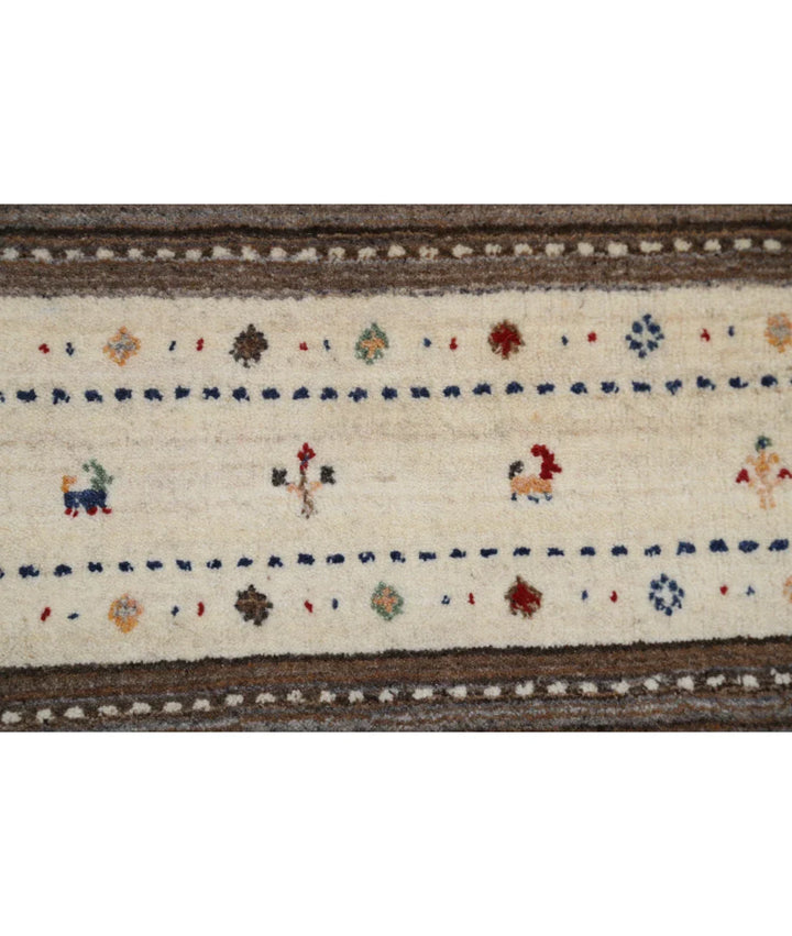 Ivory Indian Oriental Rug 5' 8" x 7' 10" Hand-Knotted | No. AT46667