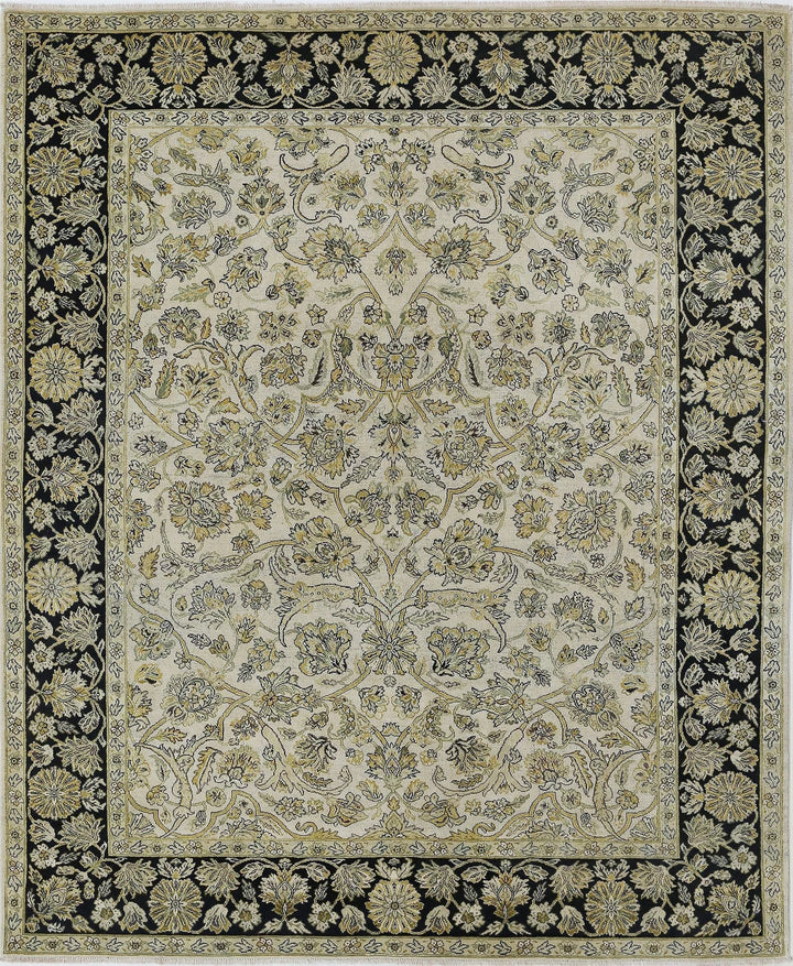 Indian Oriental Rug 7'9" x 9'4" Hand-Knotted | No. AT46815