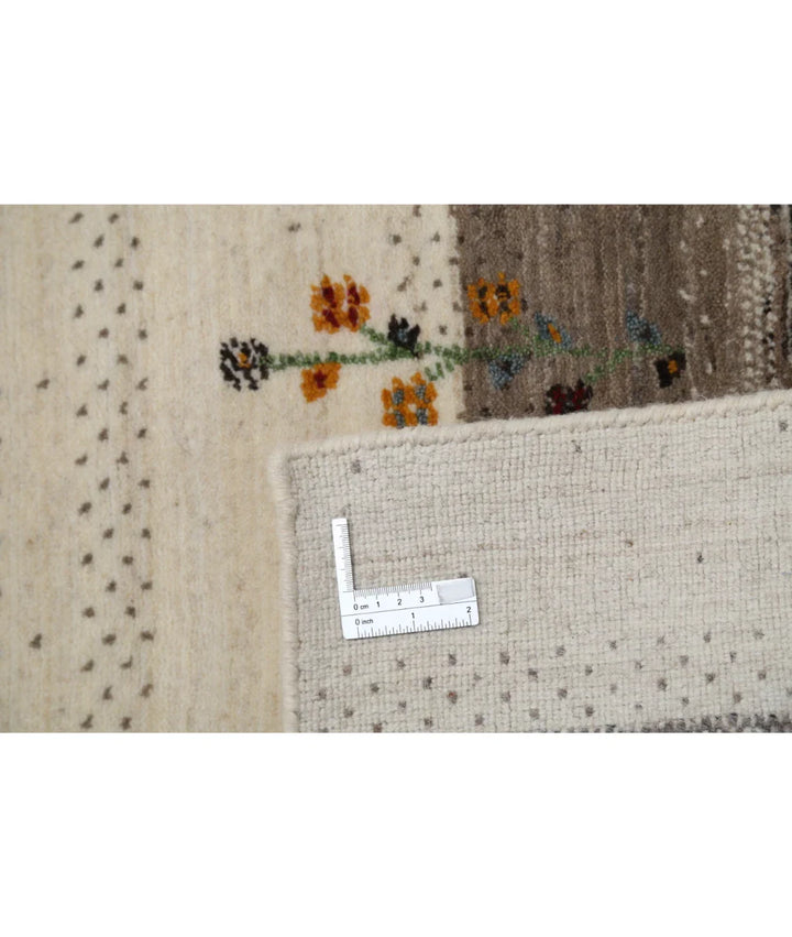 Ivory Indian Oriental Rug 4' 8" x 6' 6" Hand-Knotted | No. AT46893