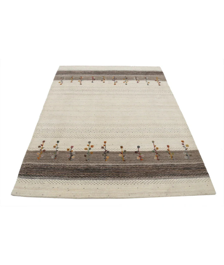 Ivory Indian Oriental Rug 4' 8" x 6' 6" Hand-Knotted | No. AT46893
