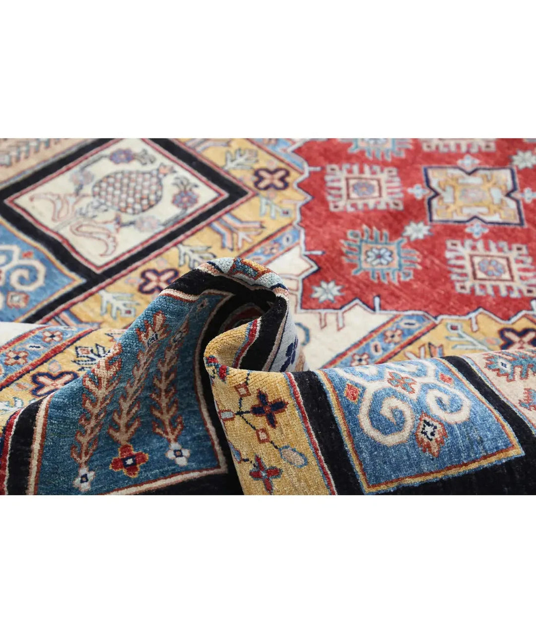 Afghan Bakhtiari Rug 6' 7" x 9' 7" Hand-Knotted | No. AT47744