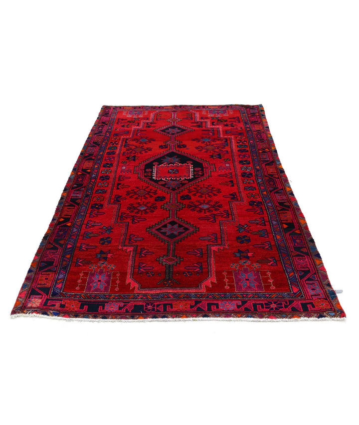Persian Hamadan Rug 4' 10" x 8' 9" Hand-Knotted | No. AT49129