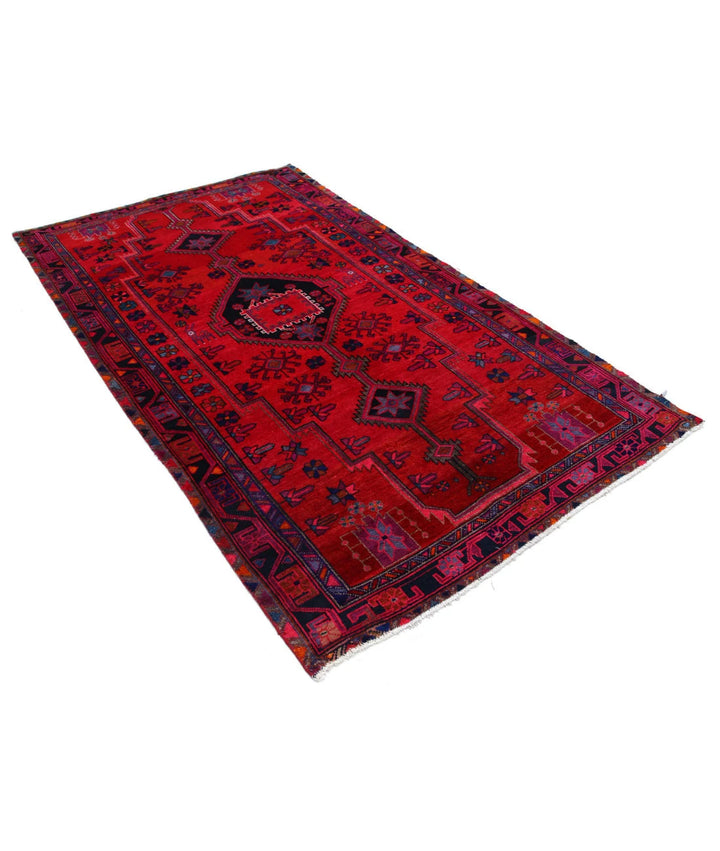 Persian Hamadan Rug 4' 10" x 8' 9" Hand-Knotted | No. AT49129