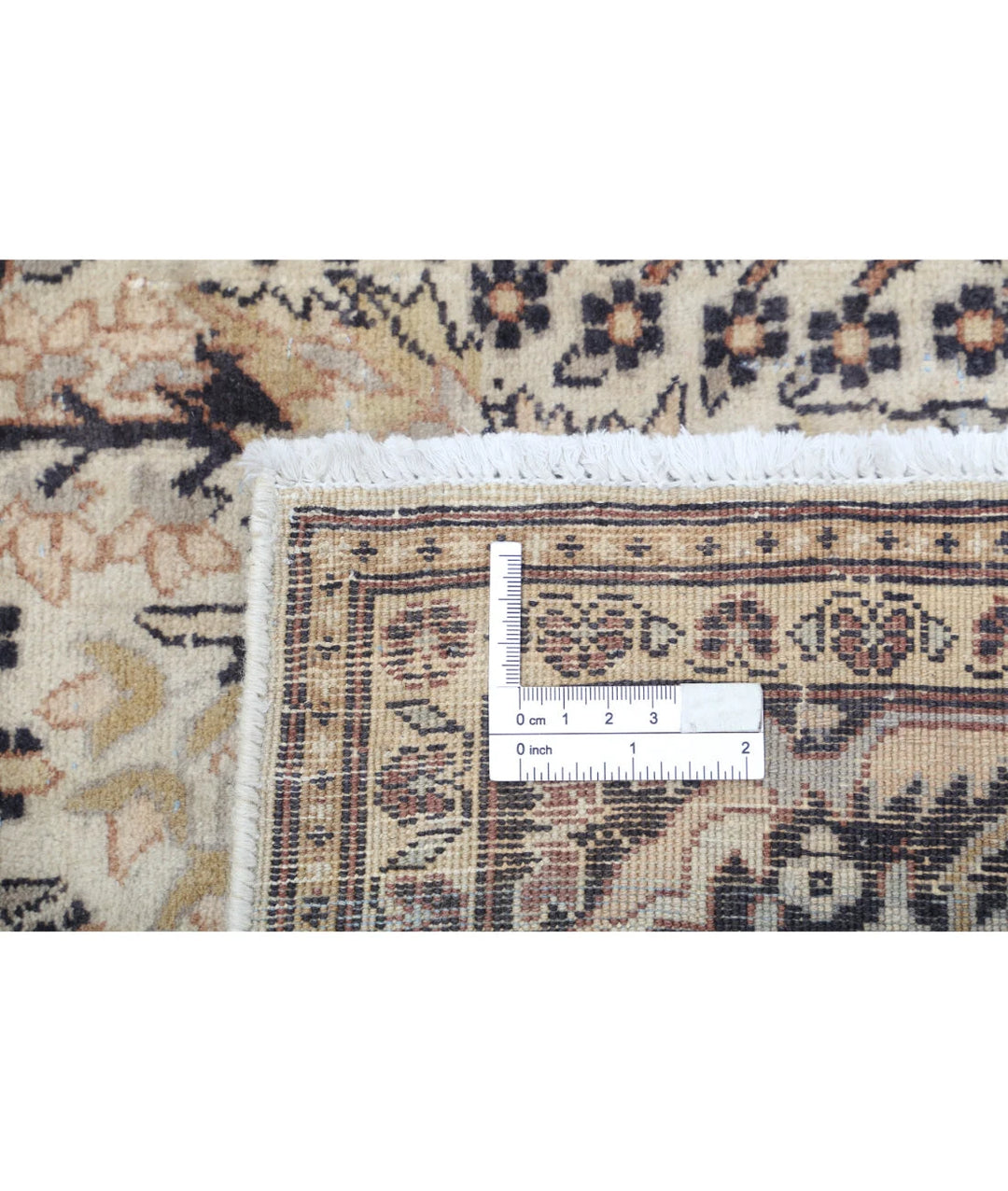 Persian Tabriz Rug 4' 6" x 8' 0" Hand-Knotted | No. AT49432