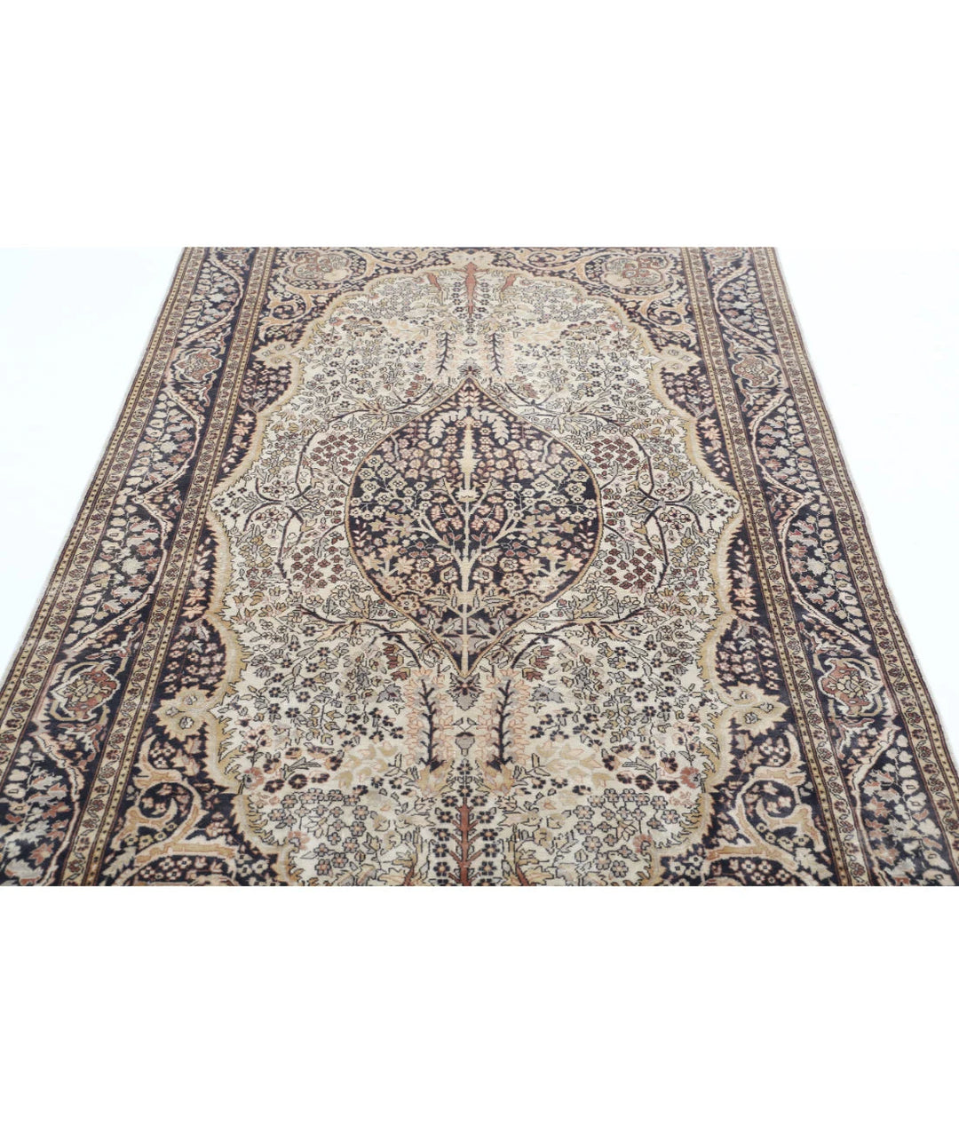 Persian Tabriz Rug 4' 6" x 8' 0" Hand-Knotted | No. AT49432