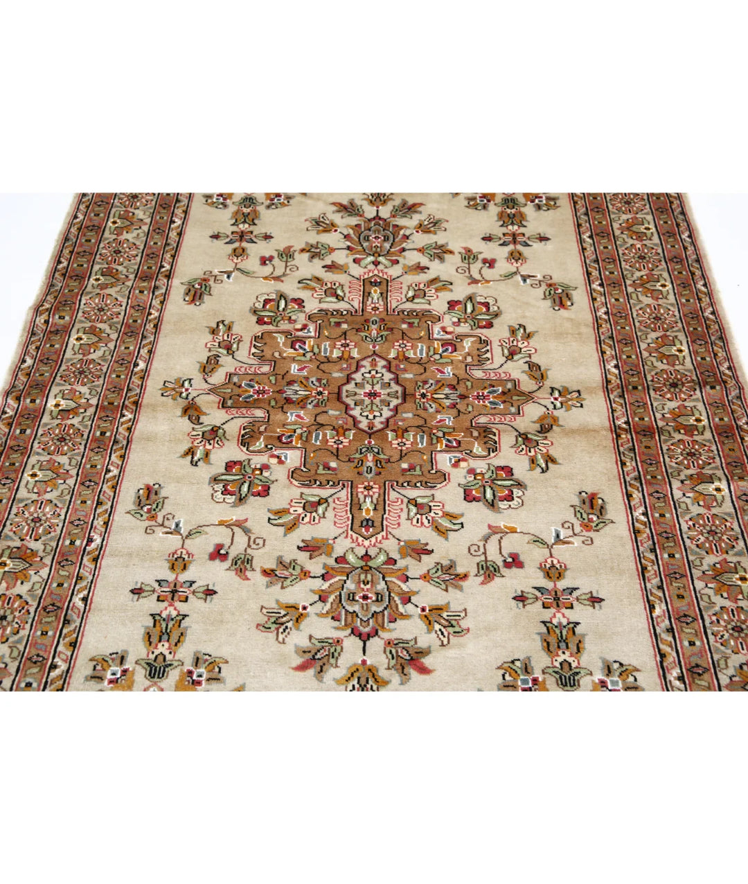 Ivory Pakistani Bokhara Rug 4' 6" x 6' 8" Hand-Knotted | No. AT50614