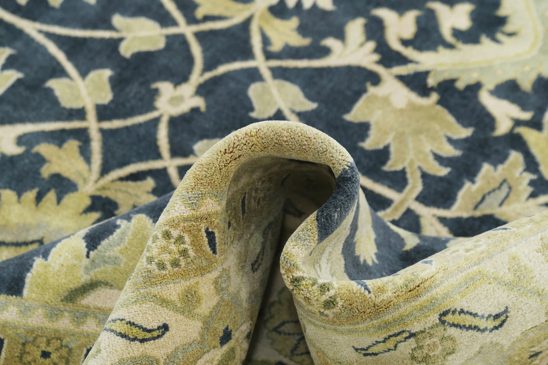 Indian Ziegler Rug 8' 4" x 9' 5" Hand-Knotted | No. AT51321