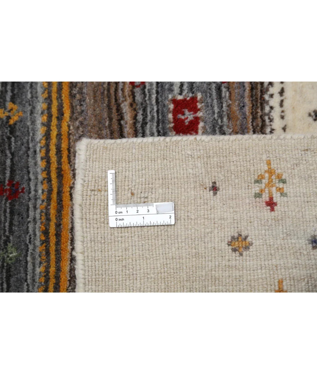 Ivory Indian Oriental Rug 2' 11" x 5' 2" Hand-Knotted | No. AT51661