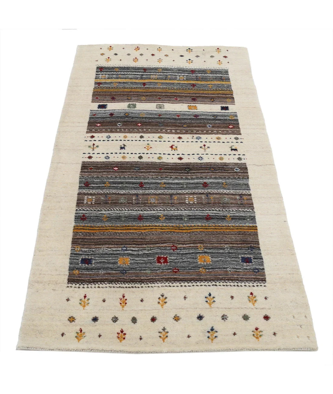 Ivory Indian Oriental Rug 2' 11" x 5' 2" Hand-Knotted | No. AT51661