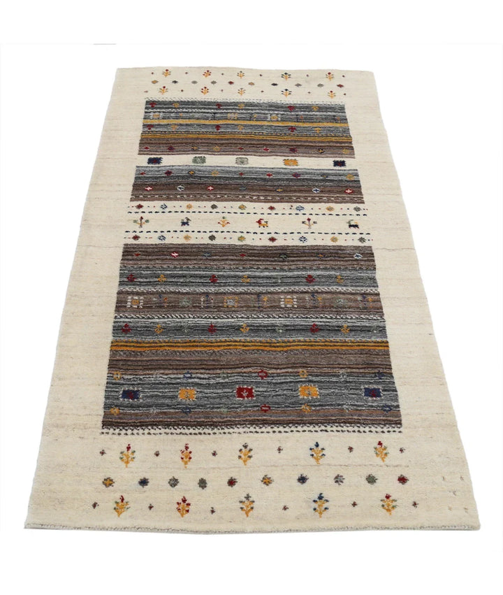 Ivory Indian Oriental Rug 2' 11" x 5' 2" Hand-Knotted | No. AT51661