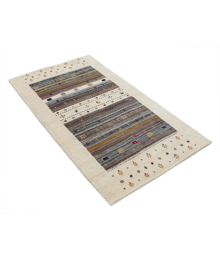 Ivory Indian Oriental Rug 2' 11" x 5' 2" Hand-Knotted | No. AT51661