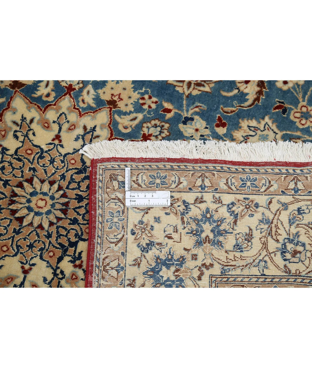 Persian Isfahan Rug 3' 5" x 5' 2" Hand-Knotted | No. AT51732