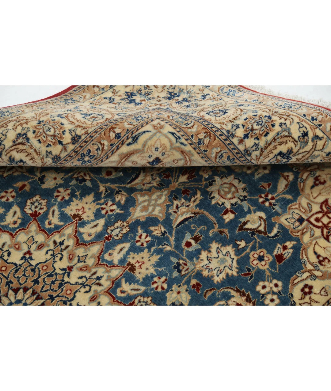 Persian Isfahan Rug 3' 5" x 5' 2" Hand-Knotted | No. AT51732