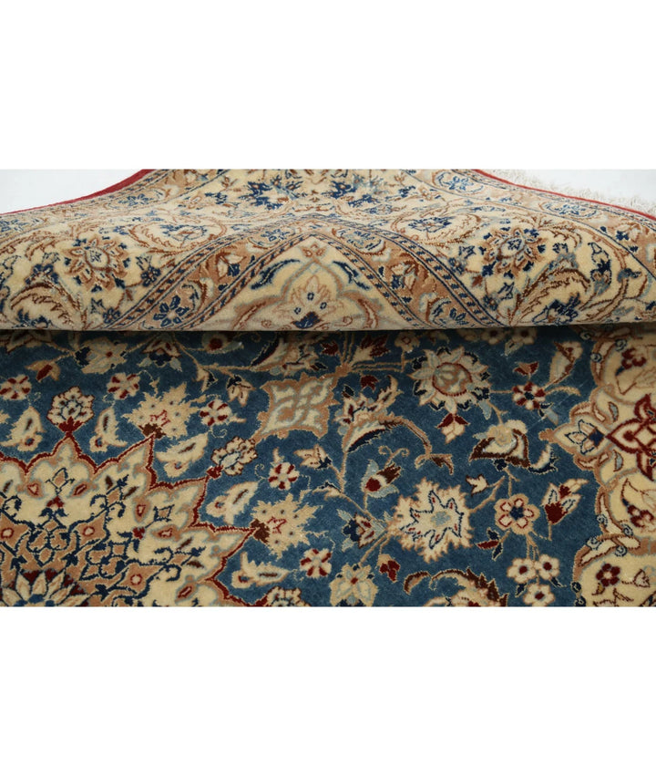 Persian Isfahan Rug 3' 5" x 5' 2" Hand-Knotted | No. AT51732