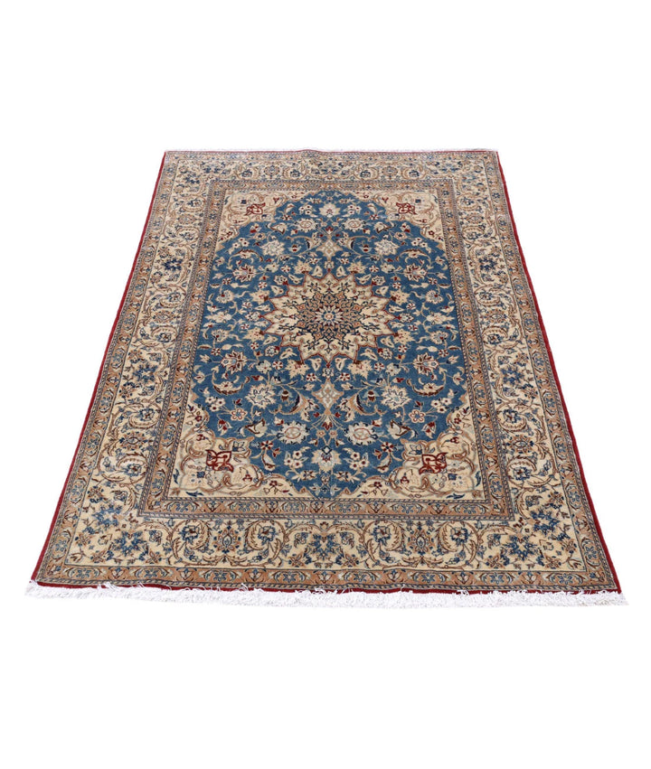 Persian Isfahan Rug 3' 5" x 5' 2" Hand-Knotted | No. AT51732