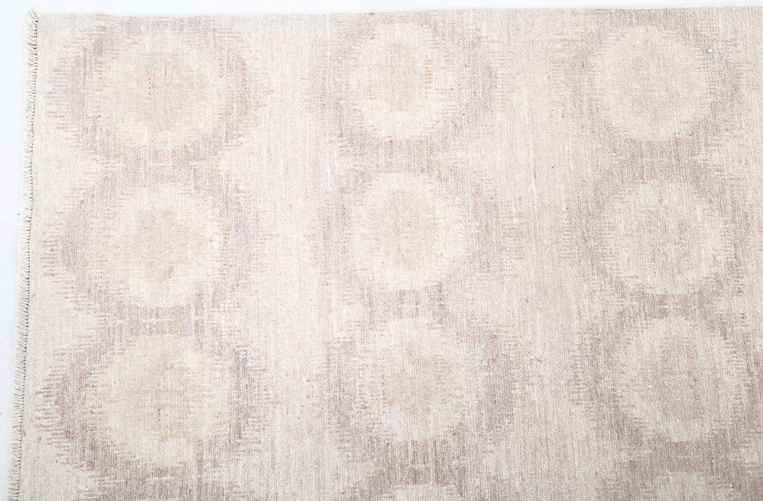 Ivory Afghan Ikat Rug 6' 1" x 8' 7" Hand-Knotted | No. AT51801