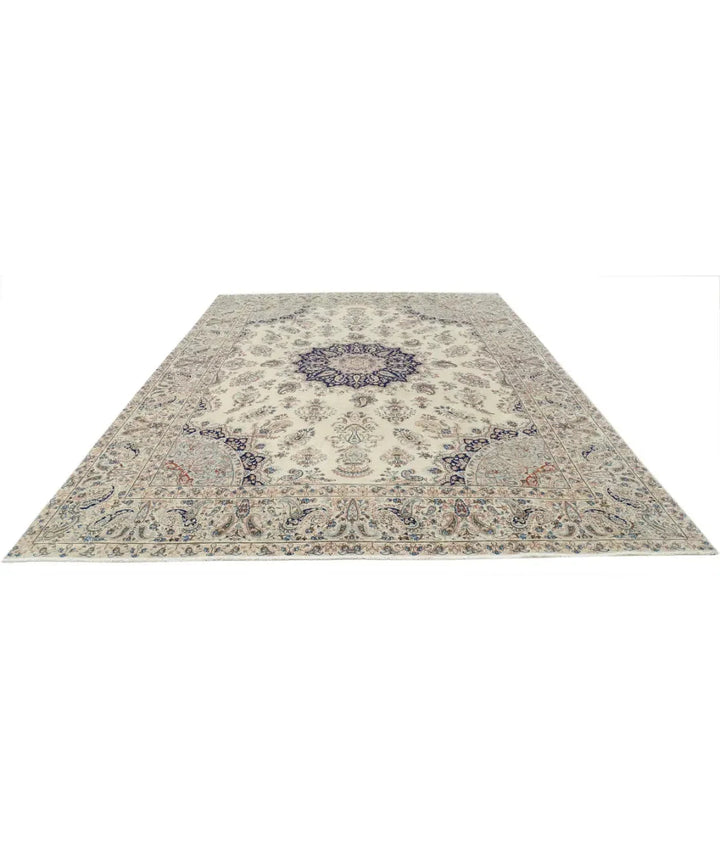 Persian Kerman Rug 9' 9" x 13' 2" Hand-Knotted | No. AT52425