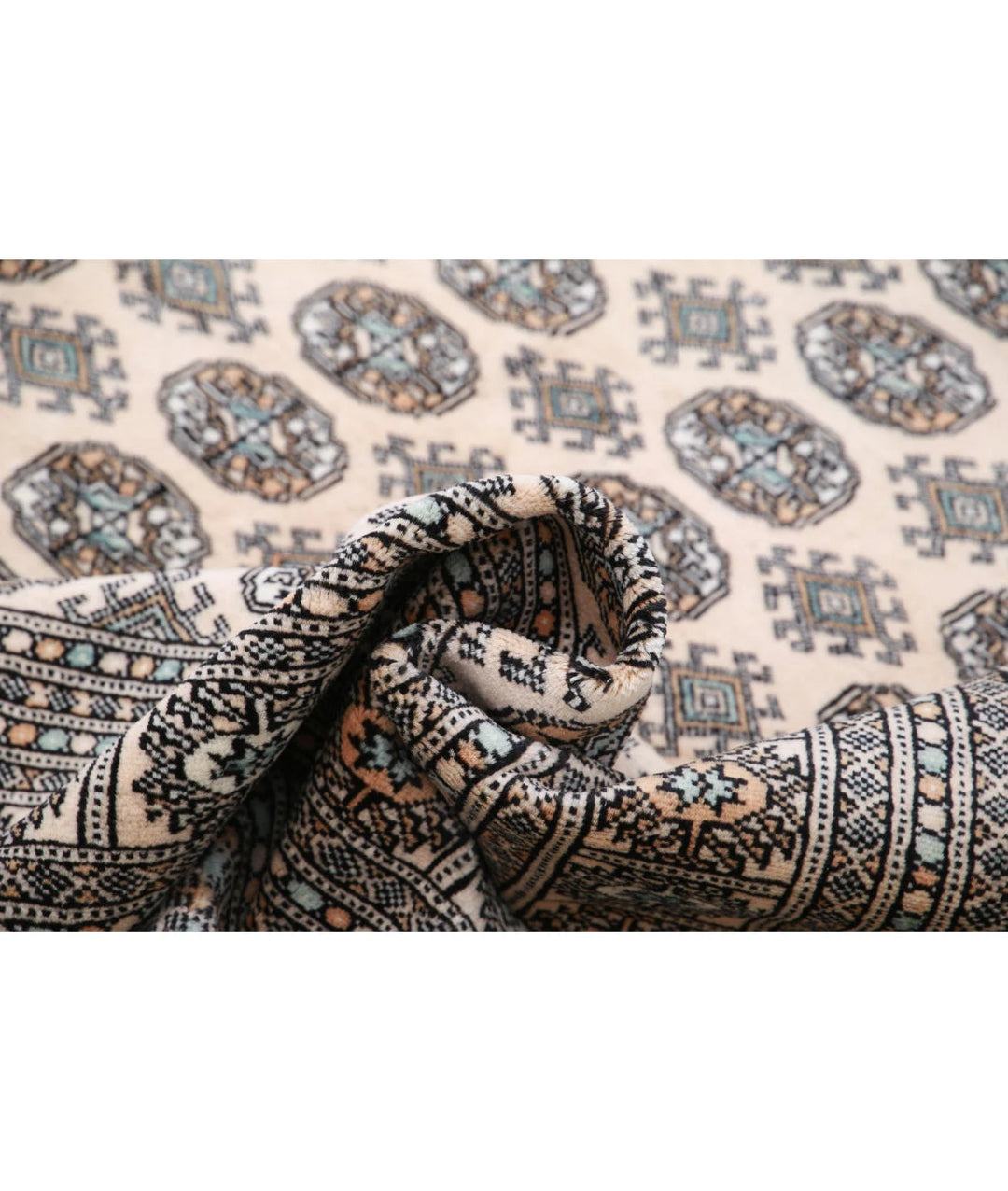 Pakistani Bokhara Rug 7' 10" x 10' 2" Hand-Knotted | No. AT52471