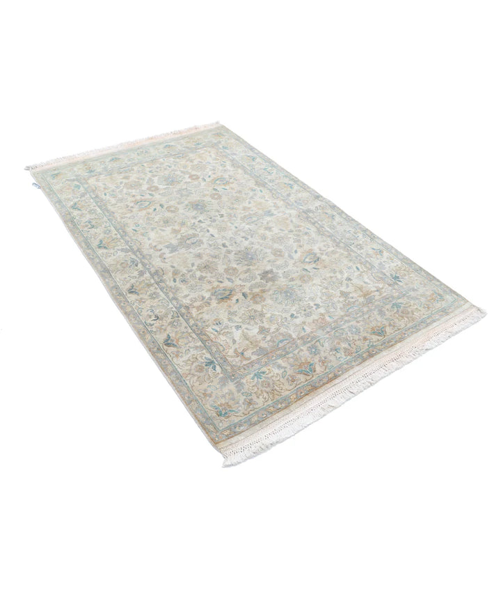 Indian Agra Rug 3' 11" x 6' 0" Hand-Knotted | No. AT52878