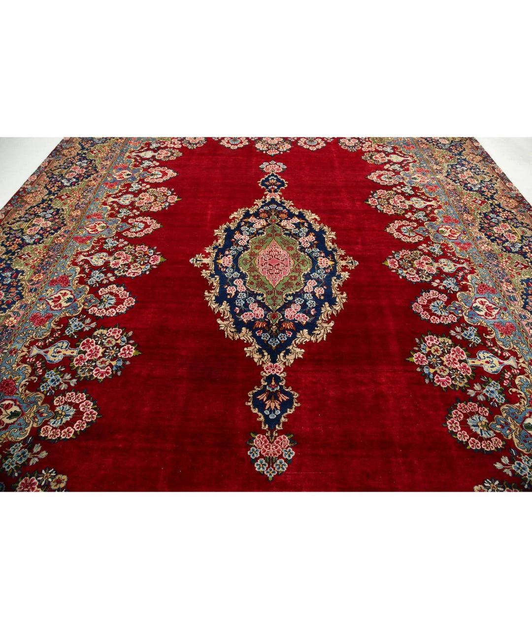 Persian Kerman Rug 9' 11" x 13' 9" Hand-Knotted | No. AT52880