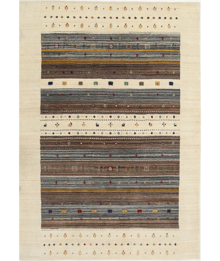 Ivory Indian Oriental Rug 5' 7" x 7' 10" Hand-Knotted | No. AT53058