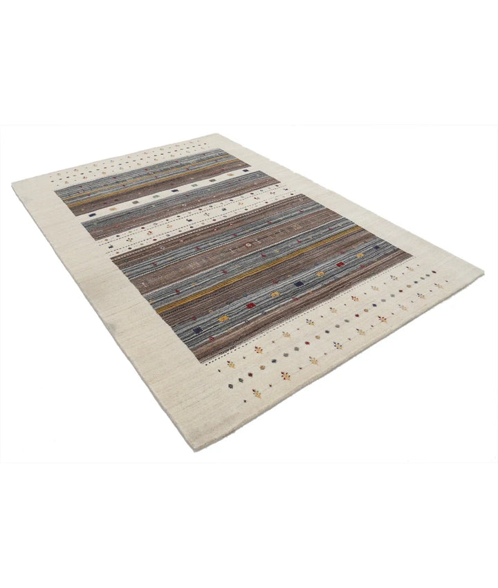 Ivory Indian Oriental Rug 5' 7" x 7' 10" Hand-Knotted | No. AT53058