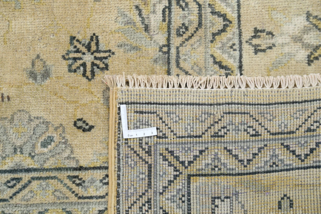 Indian Ziegler Rug 8' 0" x 9' 8" Hand-Knotted | No. AT53663