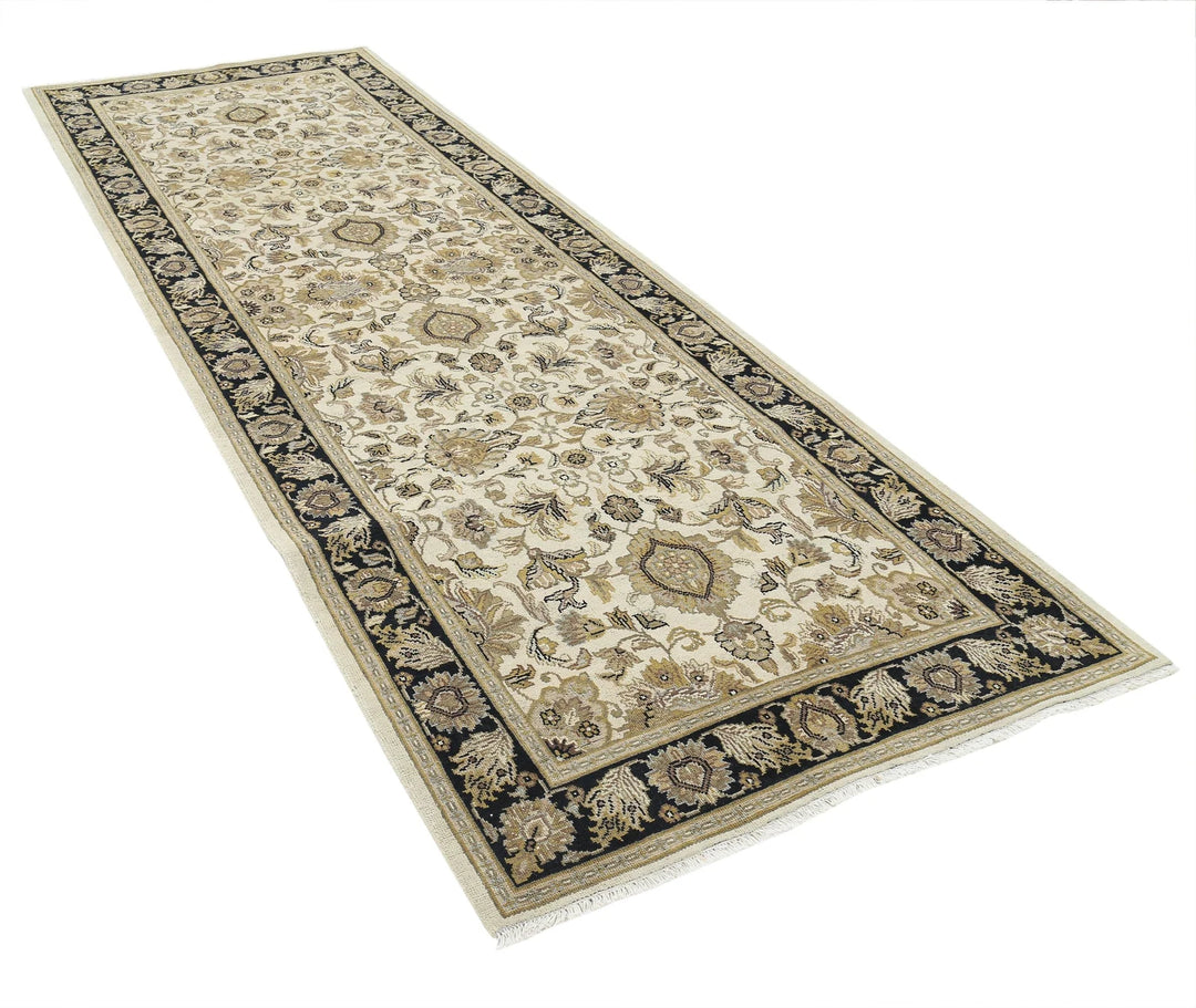 Indian Ziegler Rug 4' 0" x 11' 6" Hand-Knotted | No. AT53804