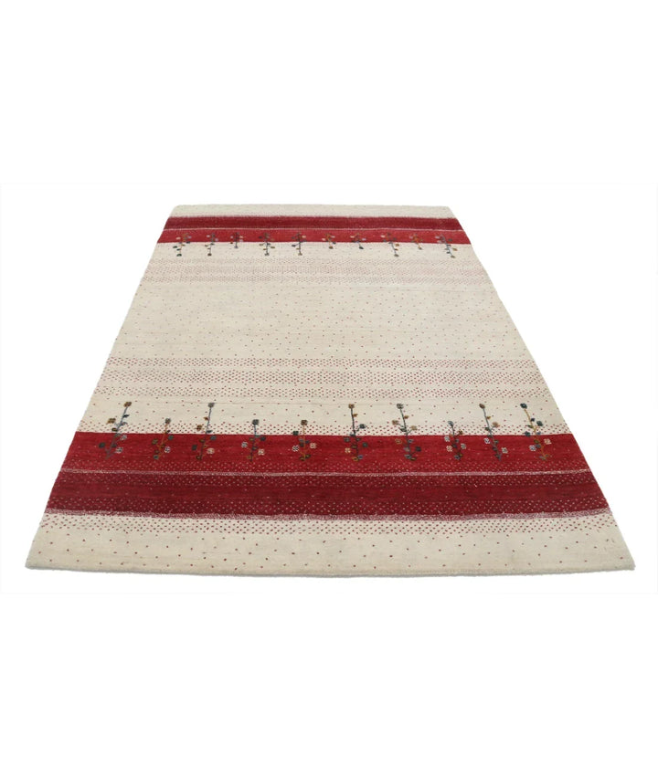 Ivory Indian Lori Rug 5' 4" x 7' 8" Hand-Knotted | No. AT541813