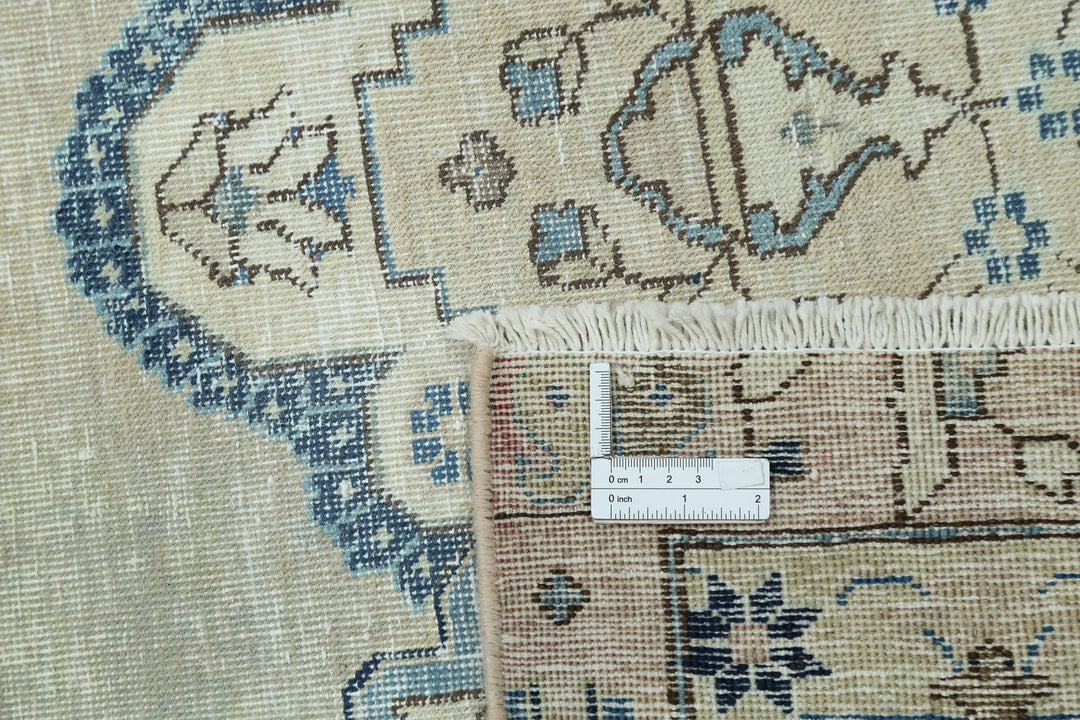 Persian Tabriz Rug 9' 8" x 13' 1" Hand-Knotted | No. AT54601