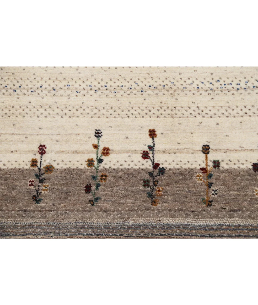 Ivory Indian Lori Rug 4' 6" x 6' 3" Hand-Knotted | No. AT548284