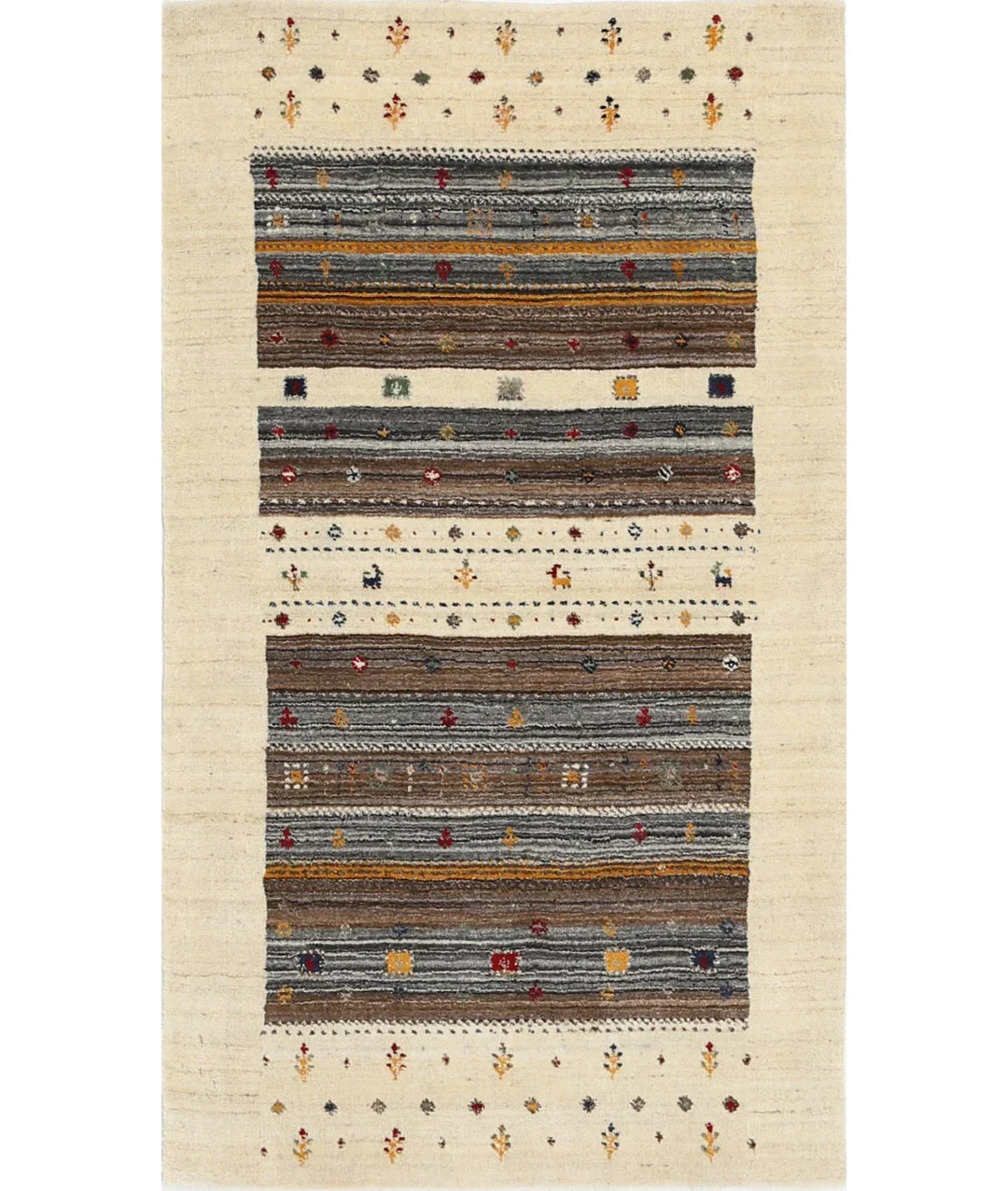Ivory Indian Oriental Rug 3' 0" x 5' 3" Hand-Knotted | No. AT55438