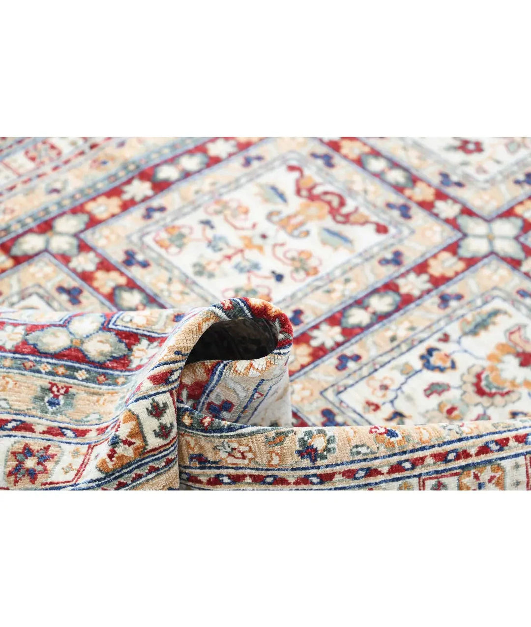 Afghan Bakhtiari Rug 4' 5" x 6' 2" Hand-Knotted | No. AT55480