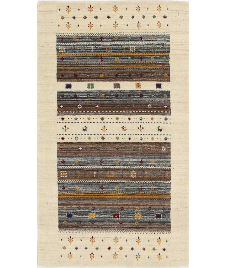 Ivory Indian Oriental Rug 3' 0" x 5' 2" Hand-Knotted | No. AT55972
