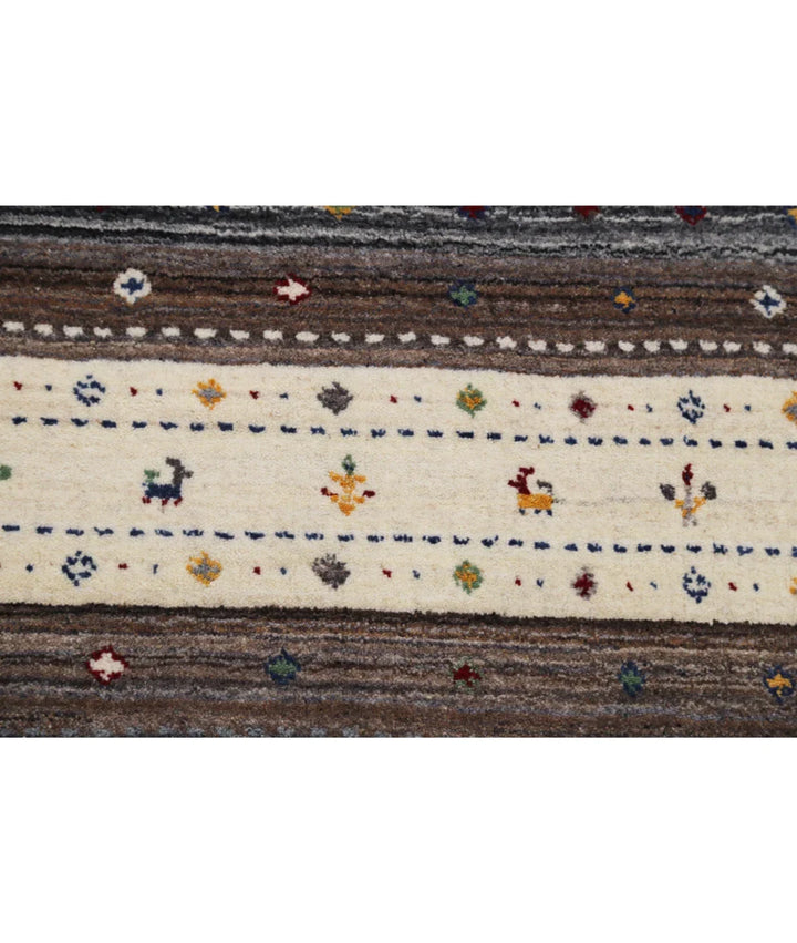 Ivory Indian Oriental Rug 3' 0" x 5' 2" Hand-Knotted | No. AT55972