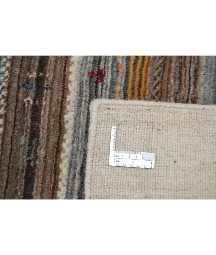 Ivory Indian Lori Rug 4' 0" x 5' 10" Hand-Knotted | No. AT56185