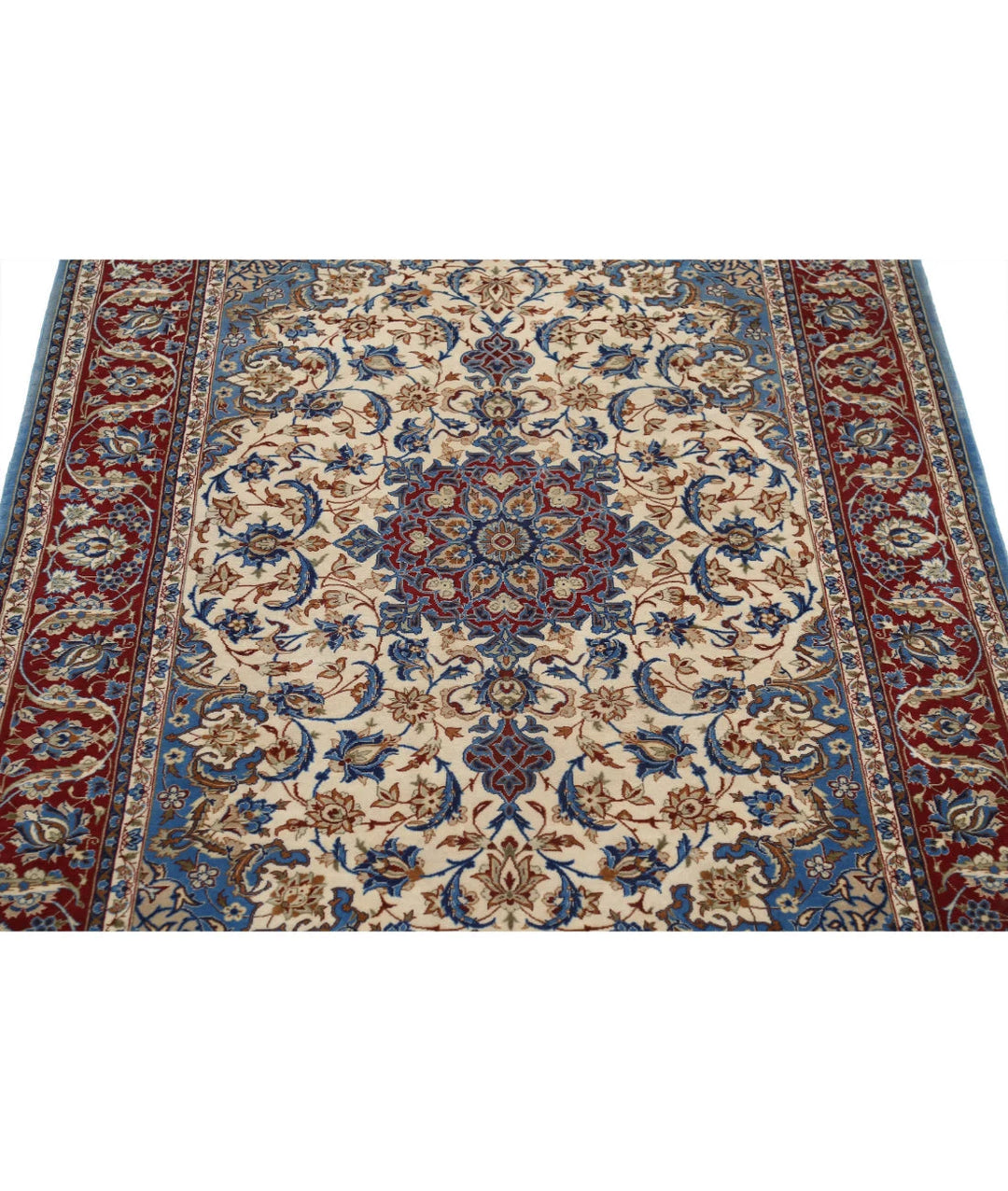 Persian Isfahan Rug 3' 7" x 5' 5" Hand-Knotted | No. AT56533