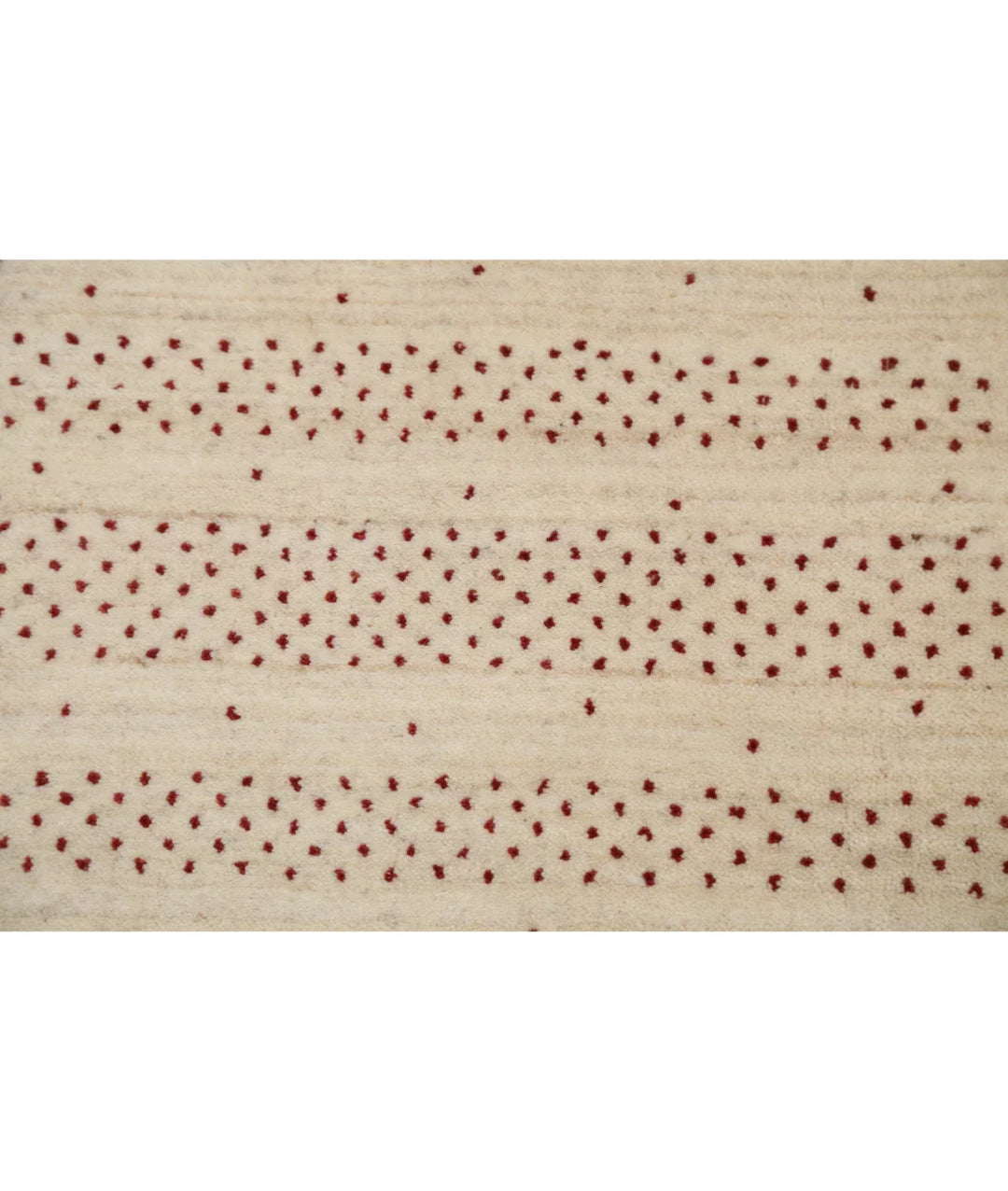 Ivory Indian Oriental Rug 5' 4" x 7' 6" Hand-Knotted | No. AT57035