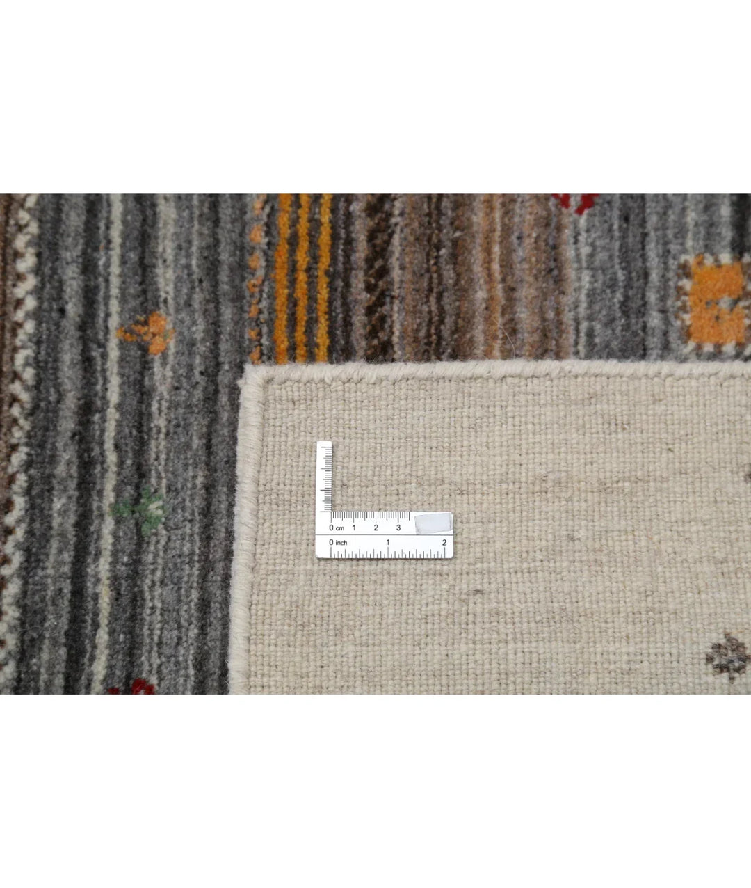 Ivory Indian Lori Rug 5' 7" x 7' 10" Hand-Knotted | No. AT57057