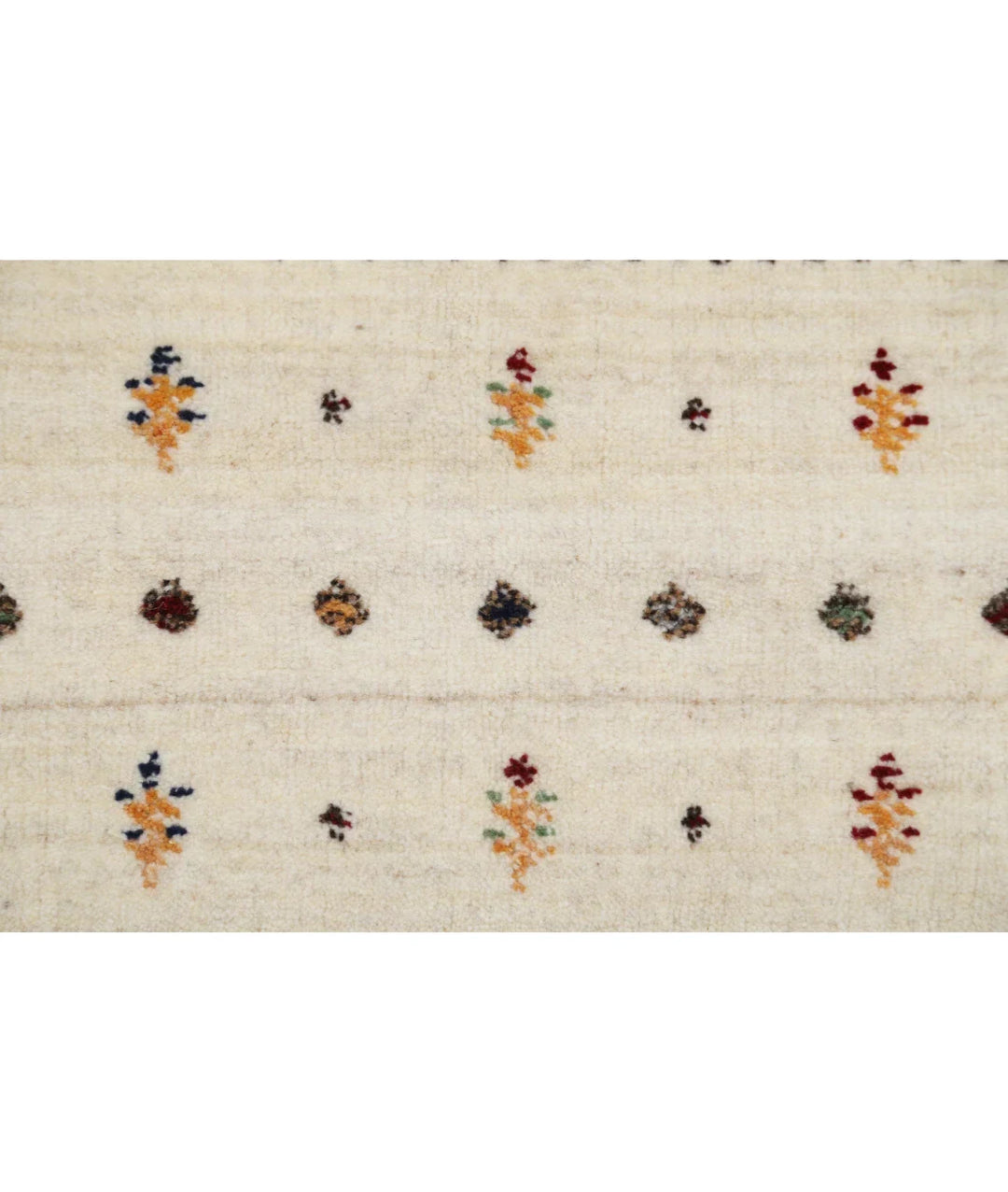 Ivory Indian Lori Rug 5' 7" x 7' 10" Hand-Knotted | No. AT57057