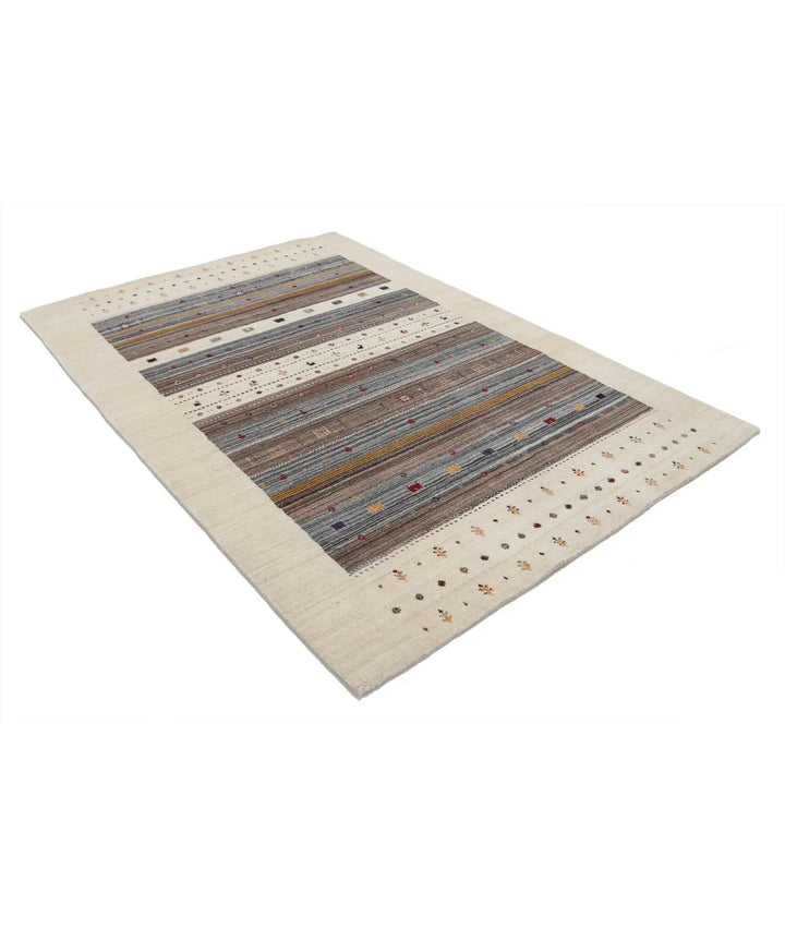 Ivory Indian Lori Rug 5' 7" x 7' 10" Hand-Knotted | No. AT57057