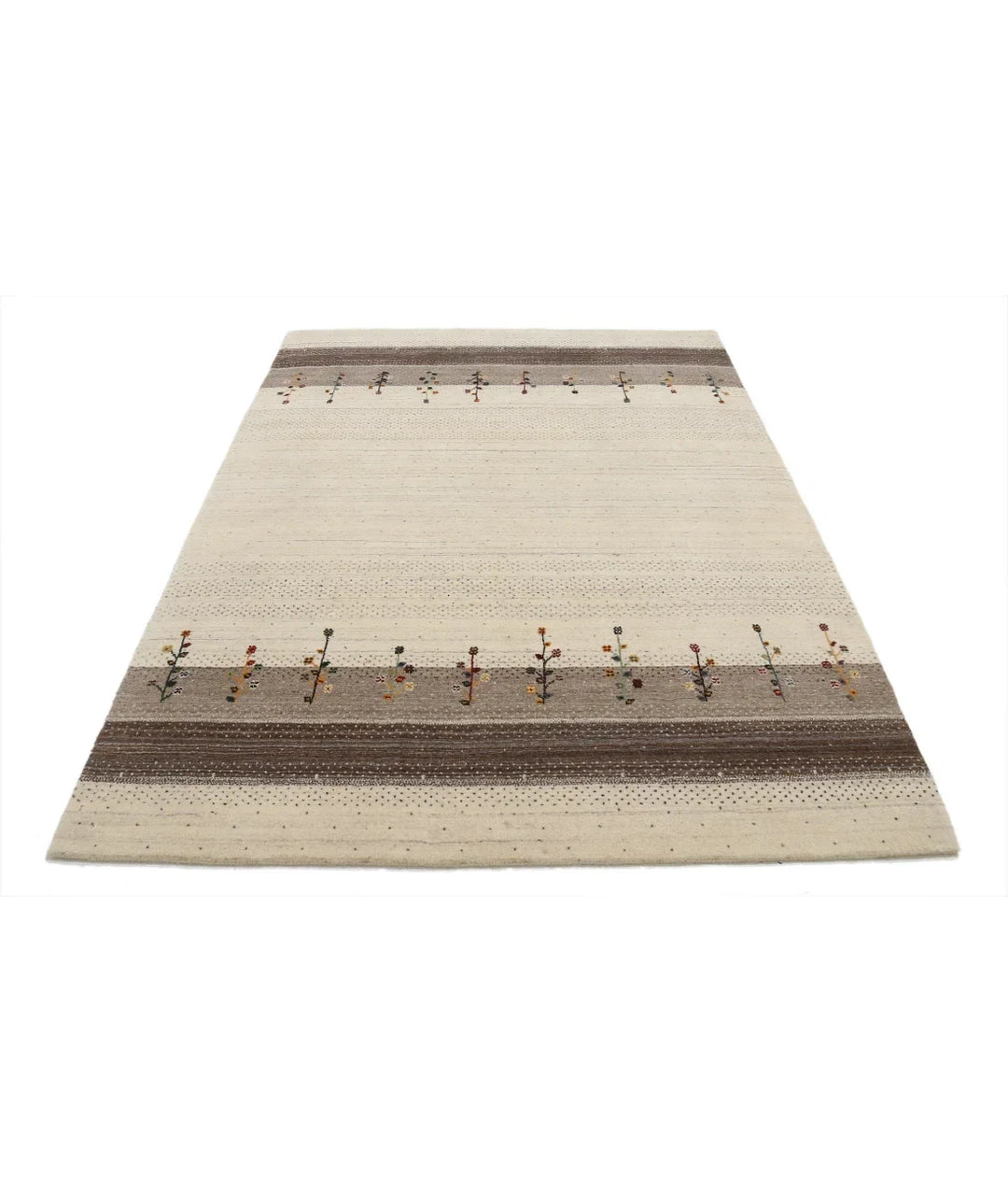 Ivory Indian Oriental Rug 5' 3" x 7' 7" Hand-Knotted | No. AT57203