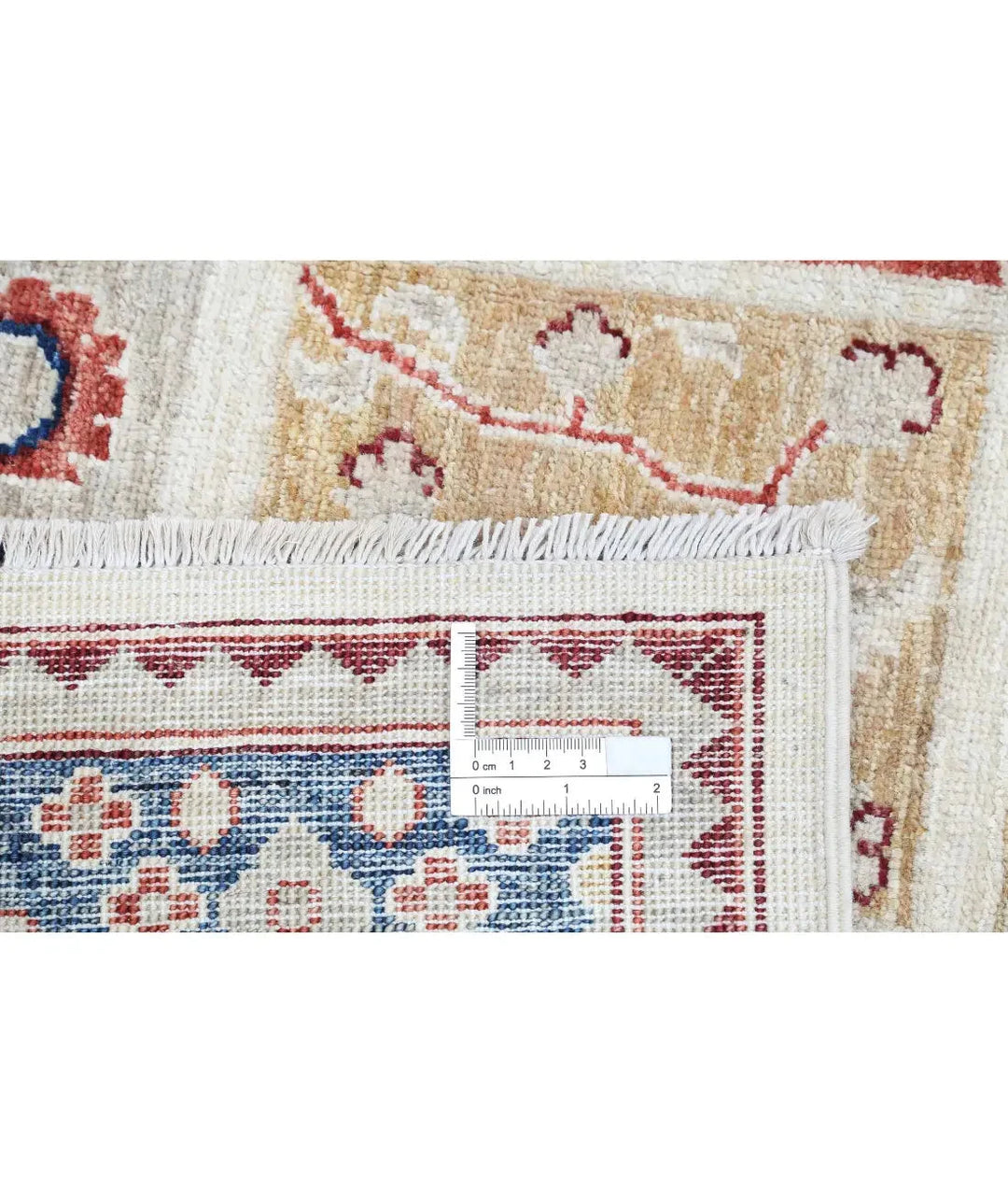 Afghan Bakhtiari Rug 5' 6" x 7' 7" Hand-Knotted | No. AT57531