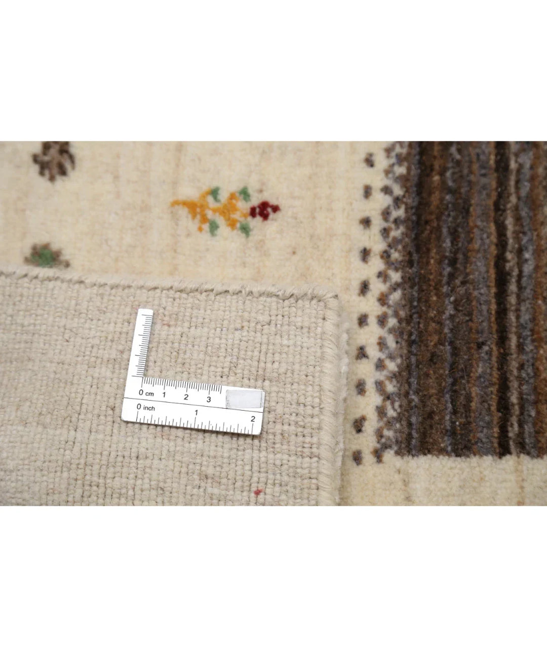 Ivory Indian Lori Rug 5' 8" x 7' 10" Hand-Knotted | No. AT580680