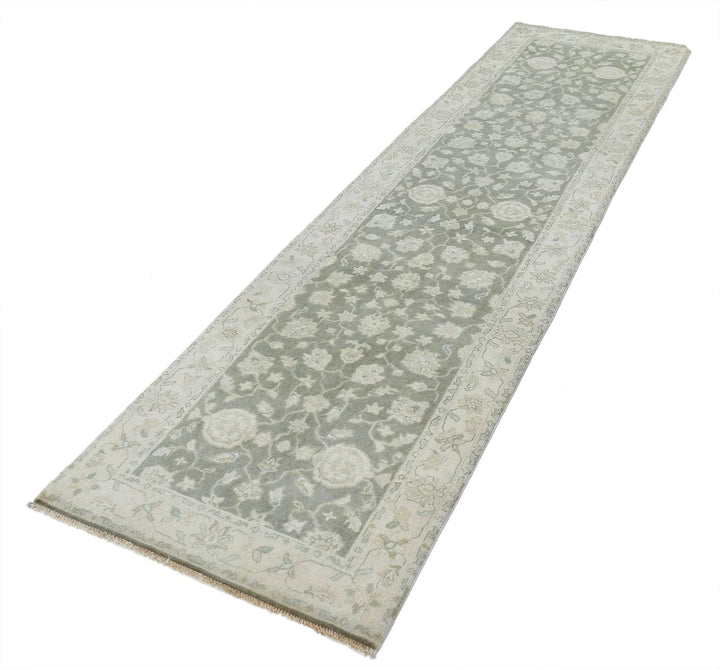 Grey Ivory Indian Ziegler Rug 2'7" x 9'11" Hand-Knotted | No. AT58193