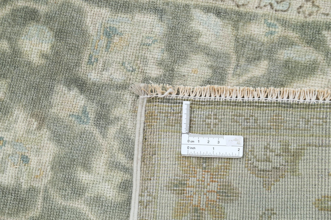 Grey Ivory Indian Ziegler Rug 2'7" x 9'11" Hand-Knotted | No. AT58193