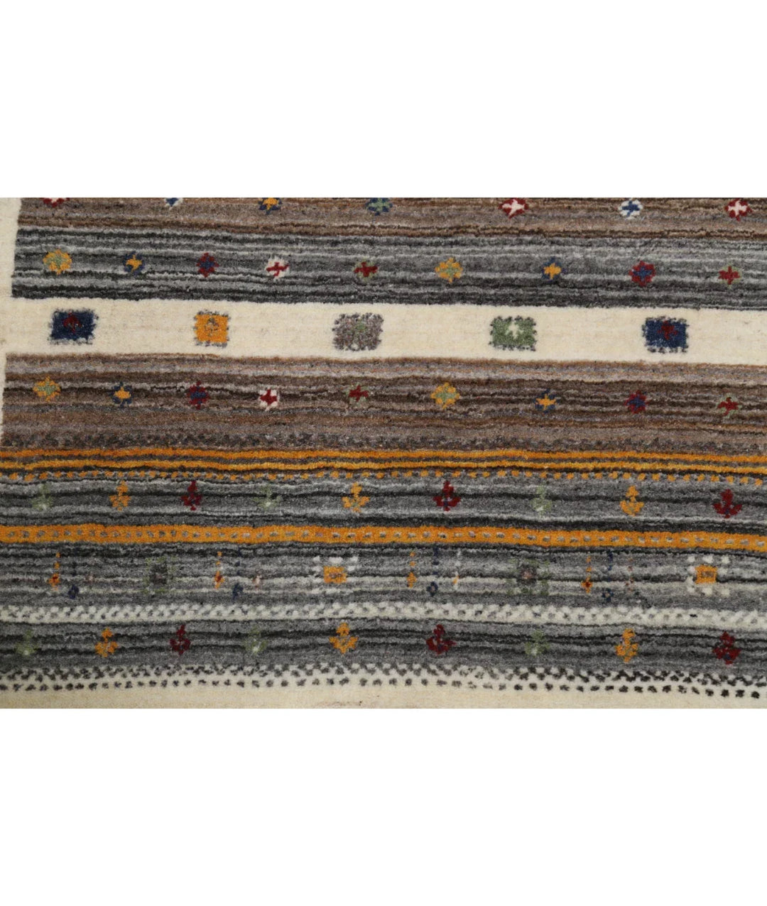 Ivory Indian Oriental Rug 3' 0" x 5' 2" Hand-Knotted | No. AT583587