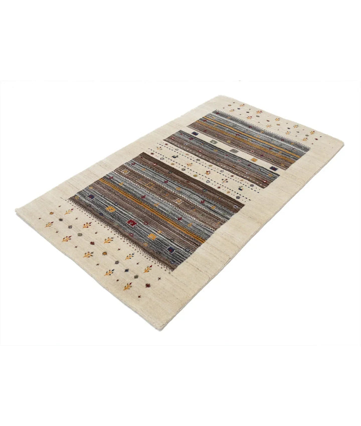 Ivory Indian Oriental Rug 3' 0" x 5' 2" Hand-Knotted | No. AT583587